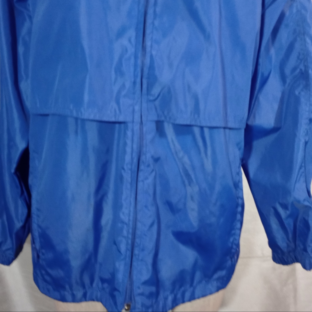 Eddie Bauer Windbreaker Jacket, Hide-A Hood/water resistant/ZipUp/Pckts, blue, M - Picture 7 of 12